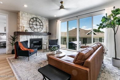 858 N Pinehurst Dr, Midway, UT 84049 - photo 4