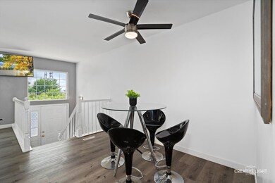 812 Hidden Creek Ln unit 436, North Aurora, IL 60542 - photo 7