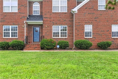 132 Queens Ln, Franklin, VA 23851 - photo 4