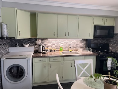 0 63 Court A Bld 18 Ct unit 24110827, Bridgeport, CT 06610 - photo 5