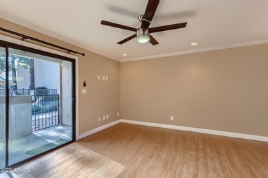 9-694956197-06 Living Room 5