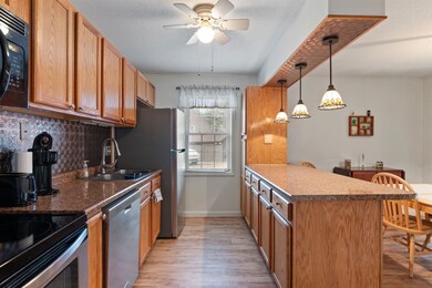 73 Twin Oaks Terrace, South Burlington, VT 05403 - photo 2