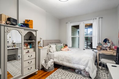 194 Emerson St unit 1, Boston, MA 02127 - photo 3