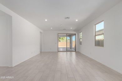 5334 W Las Palmaritas Dr, Glendale, AZ 85302 - photo 7