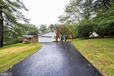 26 Langstoon Ln, Media, PA 19063 - photo 2