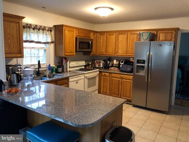304 Tramore Ct, Sterling, VA 20164 - photo 5