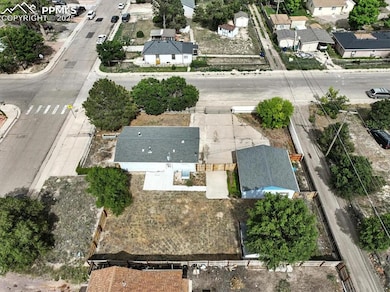 2402 W 17th St, Pueblo, CO 81003 - photo 6