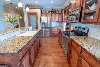 11094 Twin Lakes Ln, San Angelo, TX 76904 - photo 6