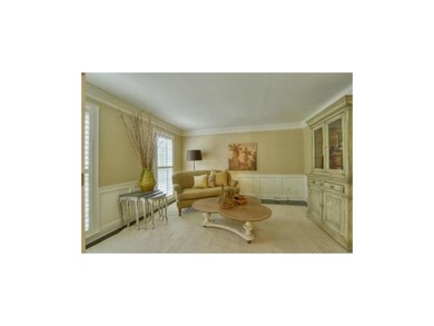 Formal sitting room or office, right off the entry