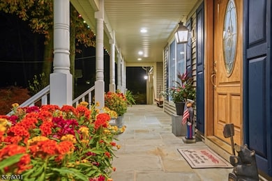 21 Spring St, Chatham, NJ 07928 - photo 4