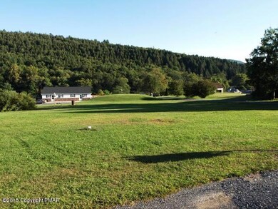 140 Douglas Ln, Kunkletown, PA 18058 - photo 3