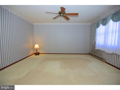 2616 Whittier Ave, Reading, PA 19608 - photo 5