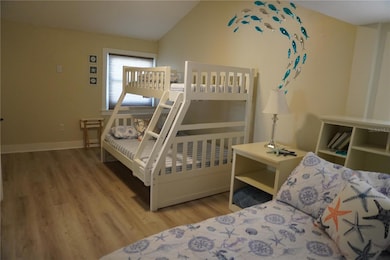 2436 Arapaho St, Sarasota, FL 34231 - photo 3