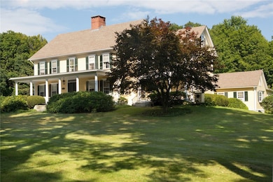 38 Colwell Rd, Greenville, RI 02828 - photo 4