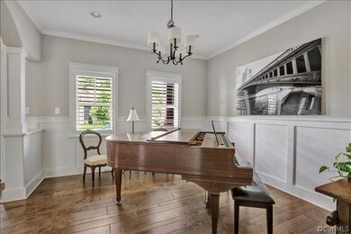 Loads of natural light from the large windows.