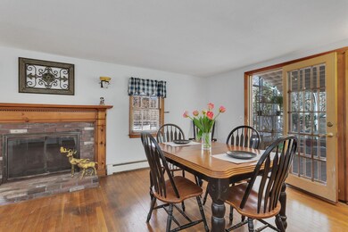 Living Dining Combo