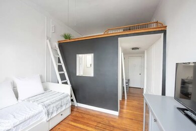 Lincoln Spencer Cooperative unit 116C, New York, NY 10023 - photo 4