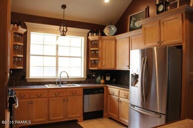207 Metairie Ct 003