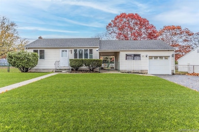 141 Wendy Dr, Holtsville, NY 11742 - photo 2