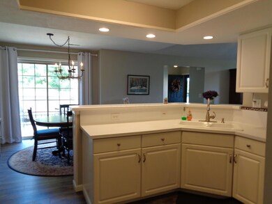 975 Willow Bluff Dr unit 975, Columbus, OH 43235 - photo 7