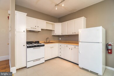 68 S Main St unit 2F, Doylestown, PA 18901 - photo 5