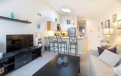 875 Halifax Dr, Warwick, RI 02886 - photo 5