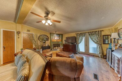 149 Bronco Ln, Springtown, TX 76082 - photo 6