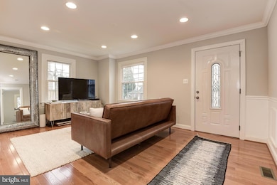 3312 Groveton St, Alexandria, VA 22306 - photo 2