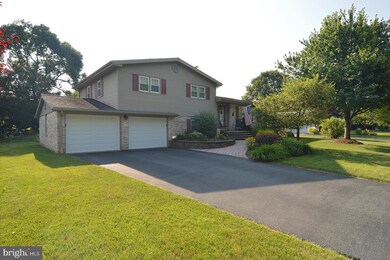 260 Broad St, Reading, PA 19608 - photo 2