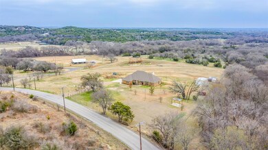 3221 Thompson Rd, Weatherford, TX 76087 - photo 2