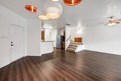 5207 Brinkman Ct, Houston, TX 77091 - photo 3