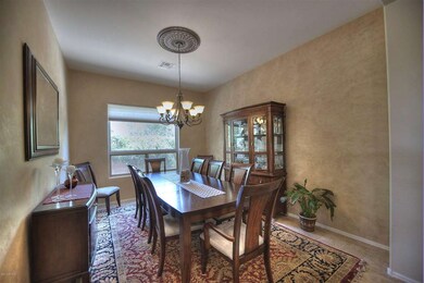 005_Dining Room