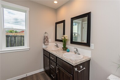 220 Wind River Dr, Chehalis, WA 98532 - photo 6