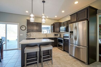 4784 Little Pine Dr, West Lafayette, IN 47906 - photo 4