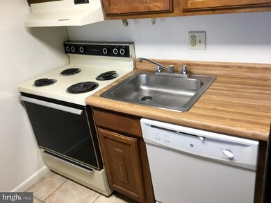 255 E Beaver Ave unit 908, State College, PA 16801 - photo 5