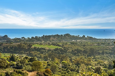 Panoramic Ocean Views