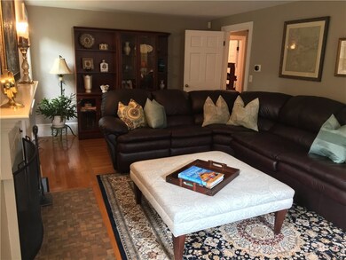 82 Grotto Ave, Providence, RI 02906 - photo 6