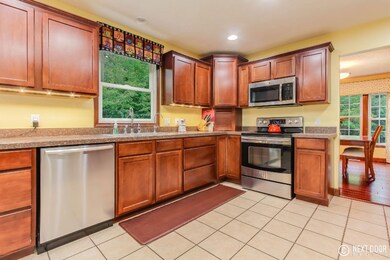 4415-S-Hilton-Rd_0090blended
