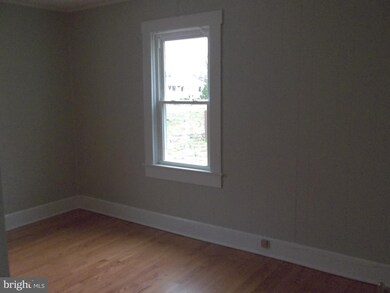 119 Cedar Ave, Colonial Beach, VA 22443 - photo 6