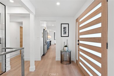 22373 Macfarlane Dr, Woodland Hills, CA 91364 - photo 5