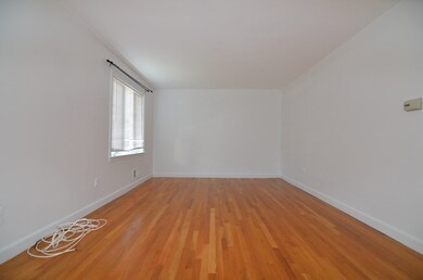 108 Ruggles St unit 1, Quincy, MA 02169 - photo 3
