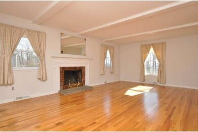 16 Mcilvain Dr, Downingtown, PA 19335 - photo 4