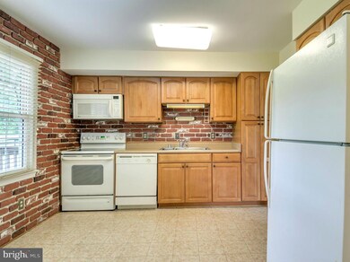 7404 Forrester Ln, Manassas, VA 20109 - photo 4