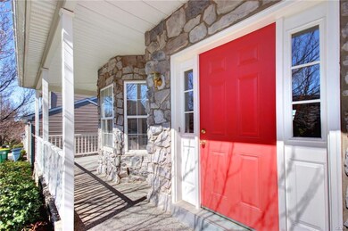 7055 Lincoln Dr, Macungie, PA 18062 - photo 2