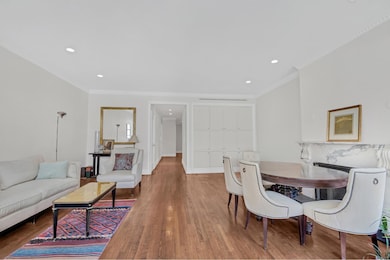 14 E 68th St unit E, New York, NY 10065 - photo 2