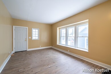 642 Neland SE, Grand Rapids, MI 49506-4