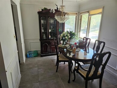 2813 Bennett Ave, Des Moines, IA 50310 - photo 7