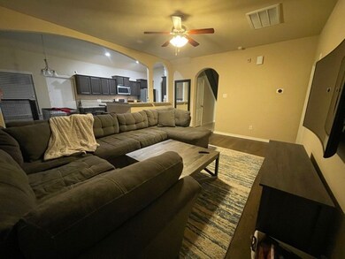 715 Rim Water Dr, Alvin, TX 77511 - photo 6