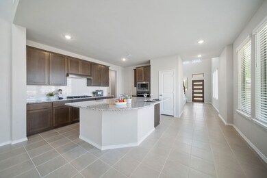 31029 Regal Elm Ln, Conroe, TX 77385 - photo 7