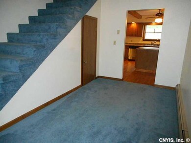 Foyer.